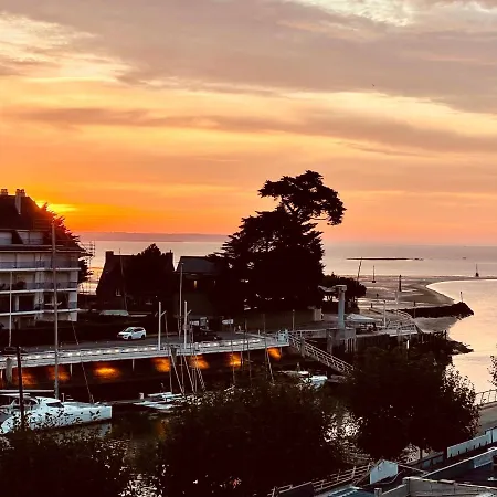 Superbe Appartement 4 Personnes Le Pouliguen Avec Vue Magnifique Sur Le Port Et La Mer Exterior photo